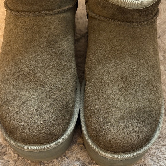 UGG Olive Green Platform Winter Boots - Picture 2 of 7